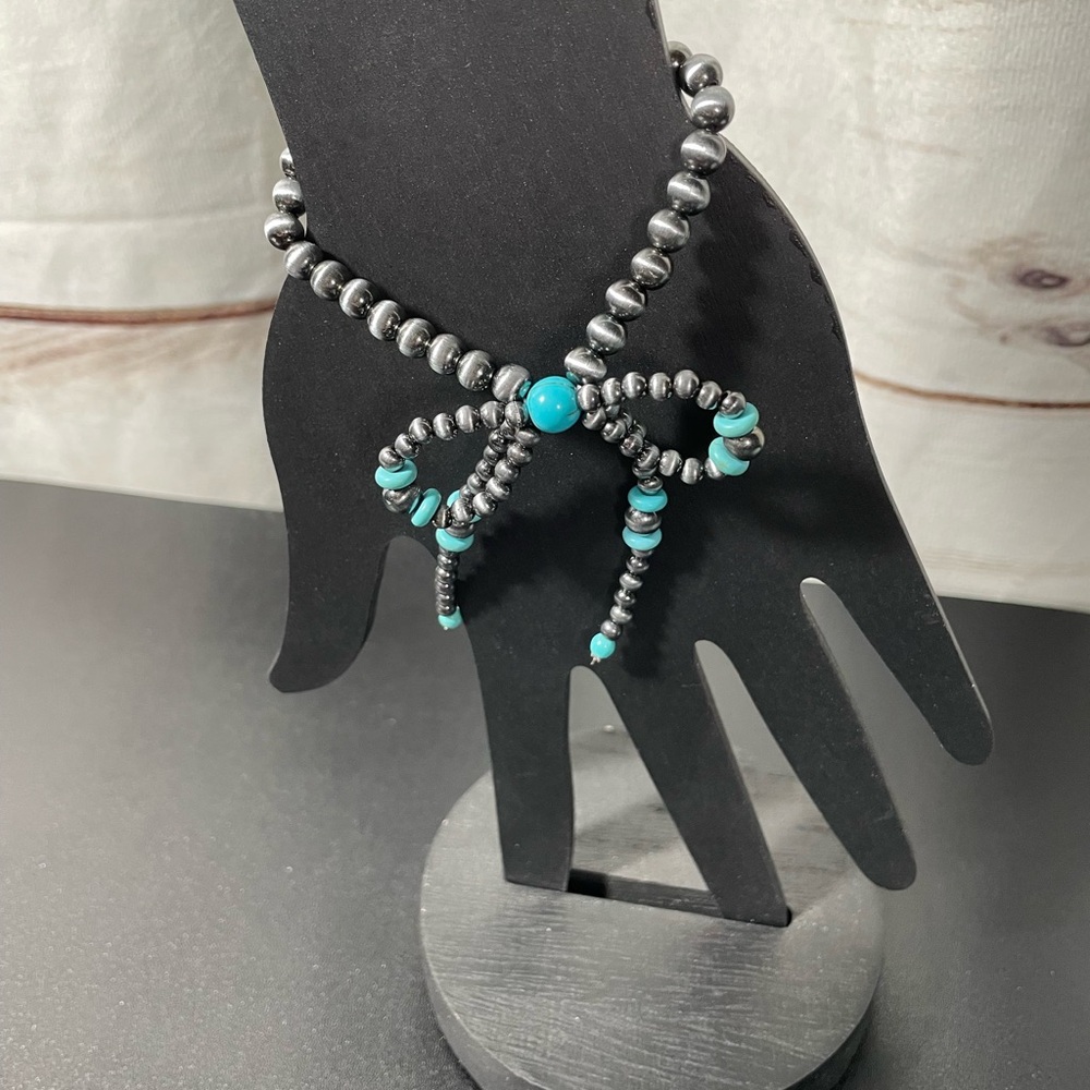 🔥Navajo Pearls & Turquoise Bow Design Stretch Bracelet